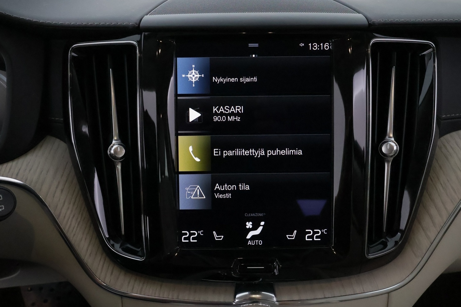Volvo XC60 vaihtoauto
