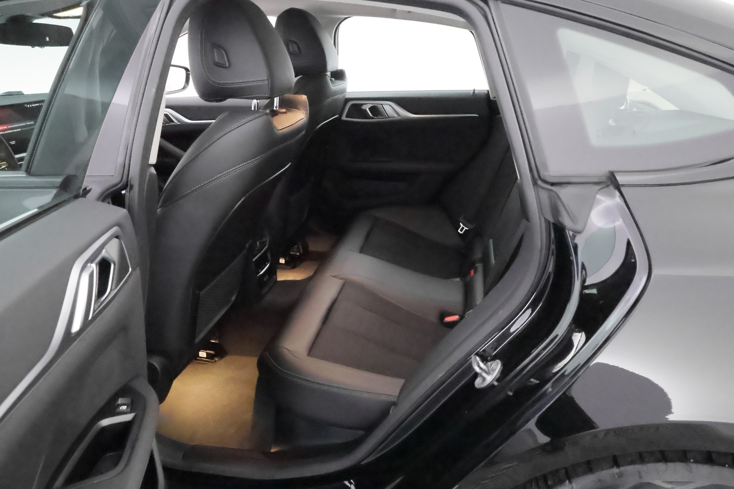 BMW i4 vaihtoauto