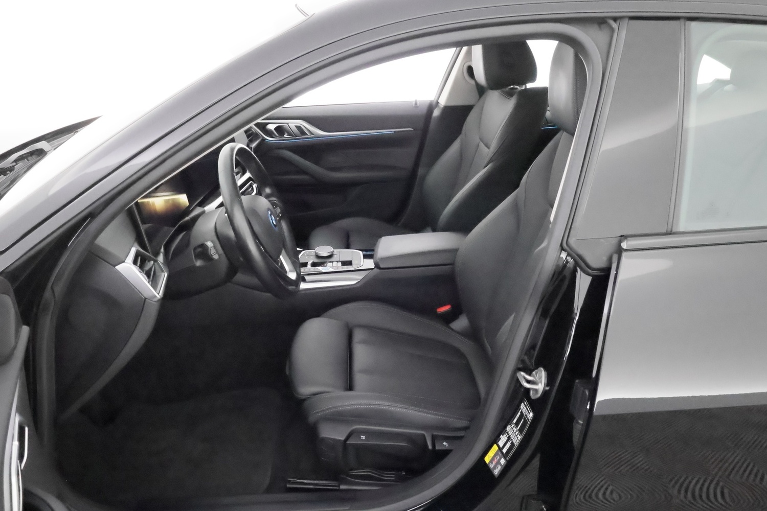 BMW i4 vaihtoauto