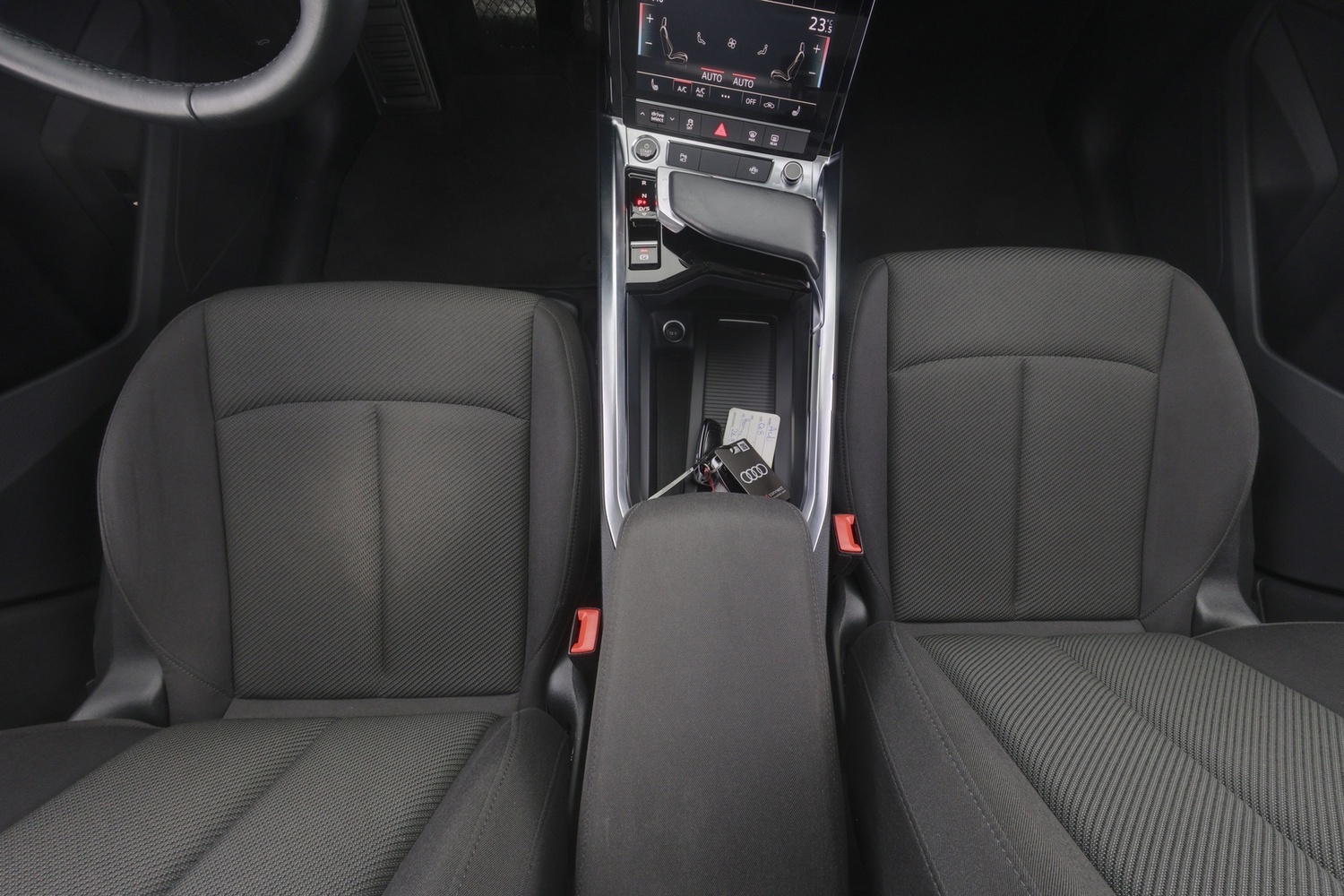 Audi Q8 e-tron vaihtoauto