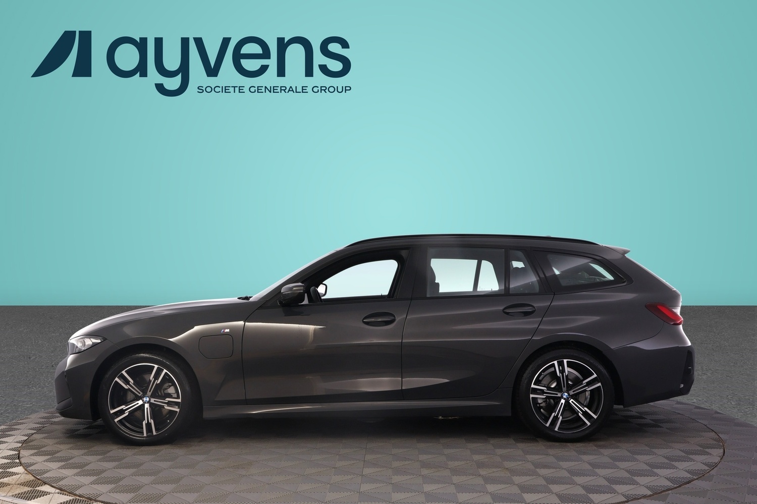 BMW 330 vaihtoauto