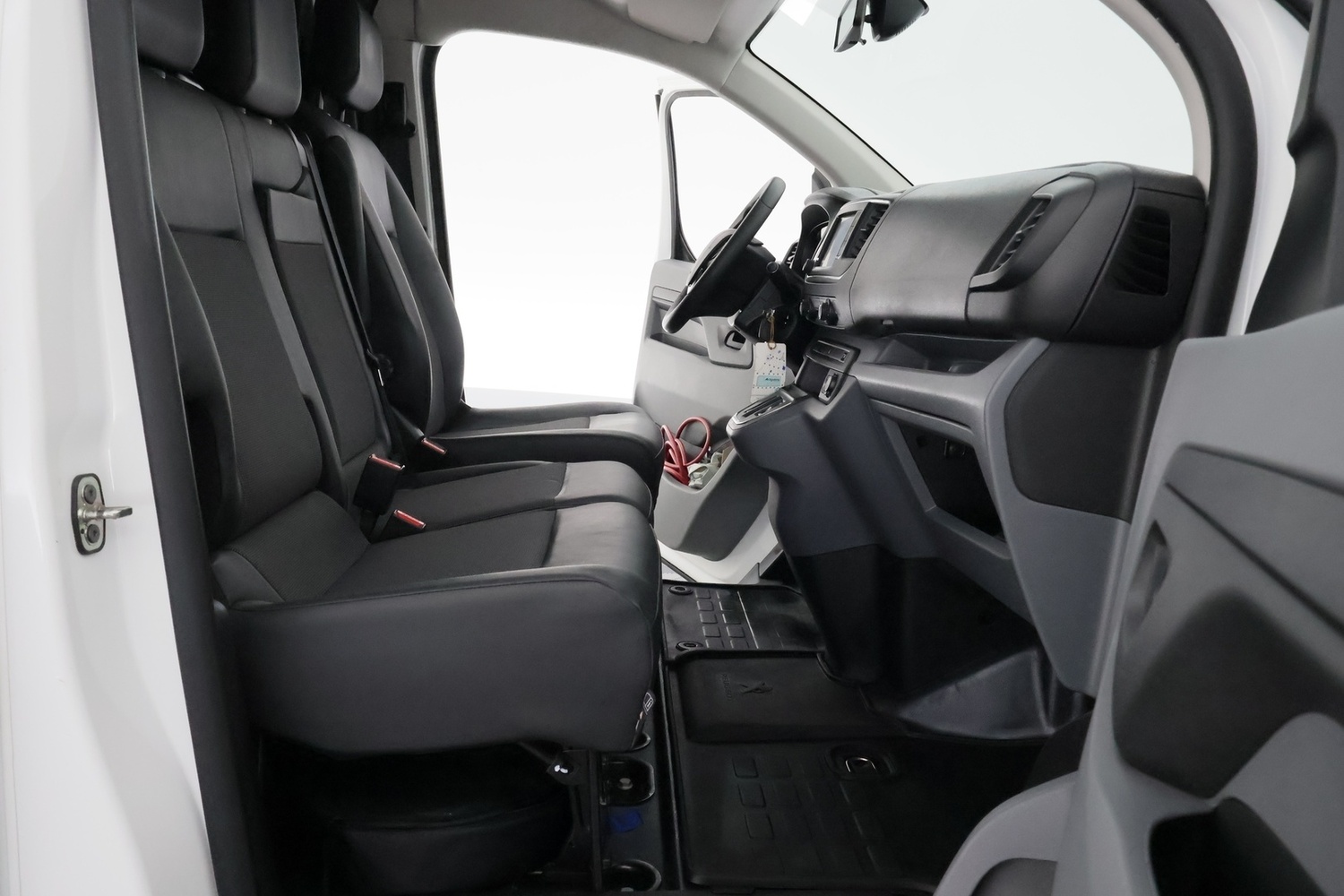 Peugeot e-Expert vaihtoauto