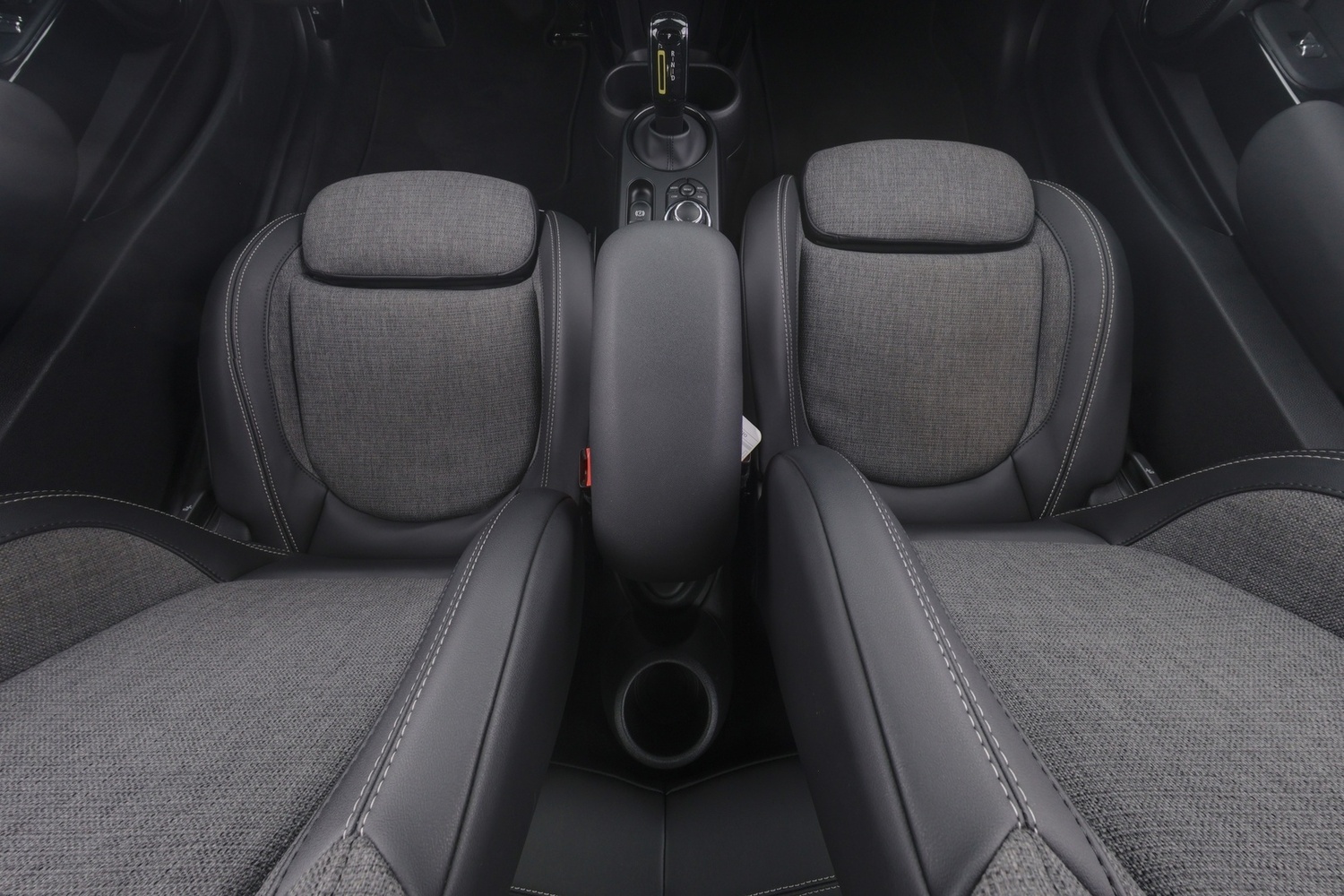Mini Hatchback vaihtoauto