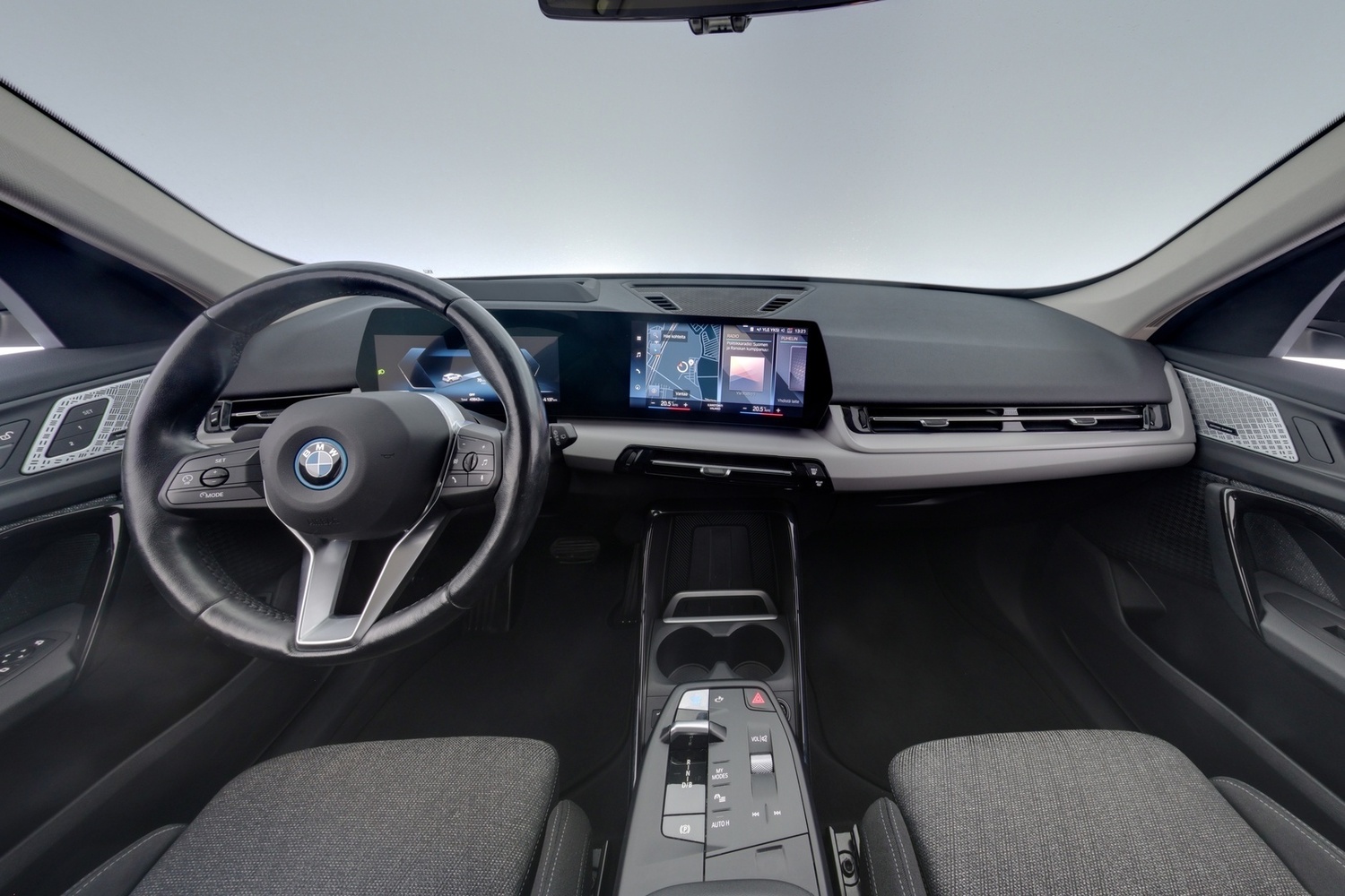 BMW iX1 vaihtoauto