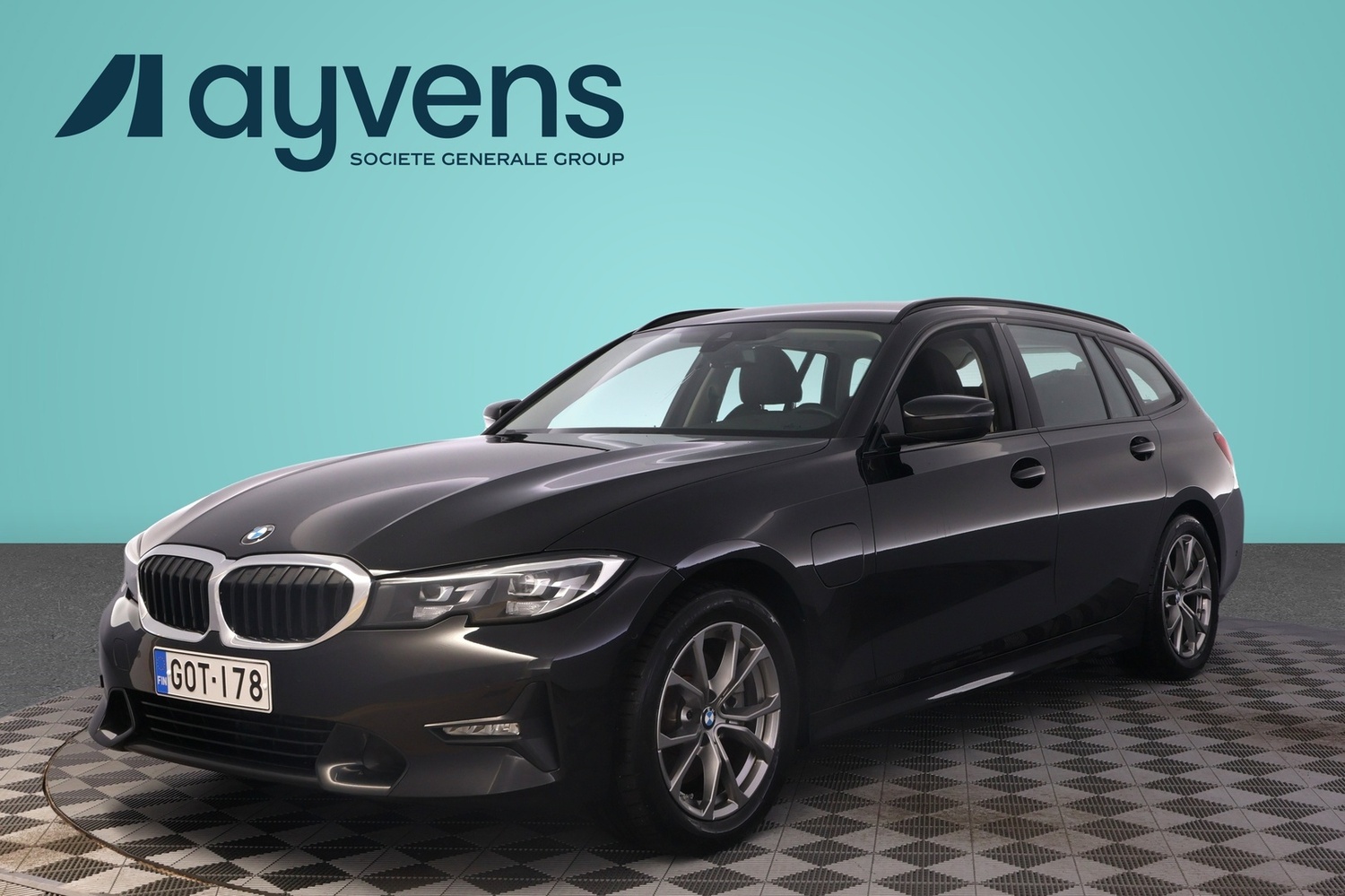 BMW 320 vaihtoauto