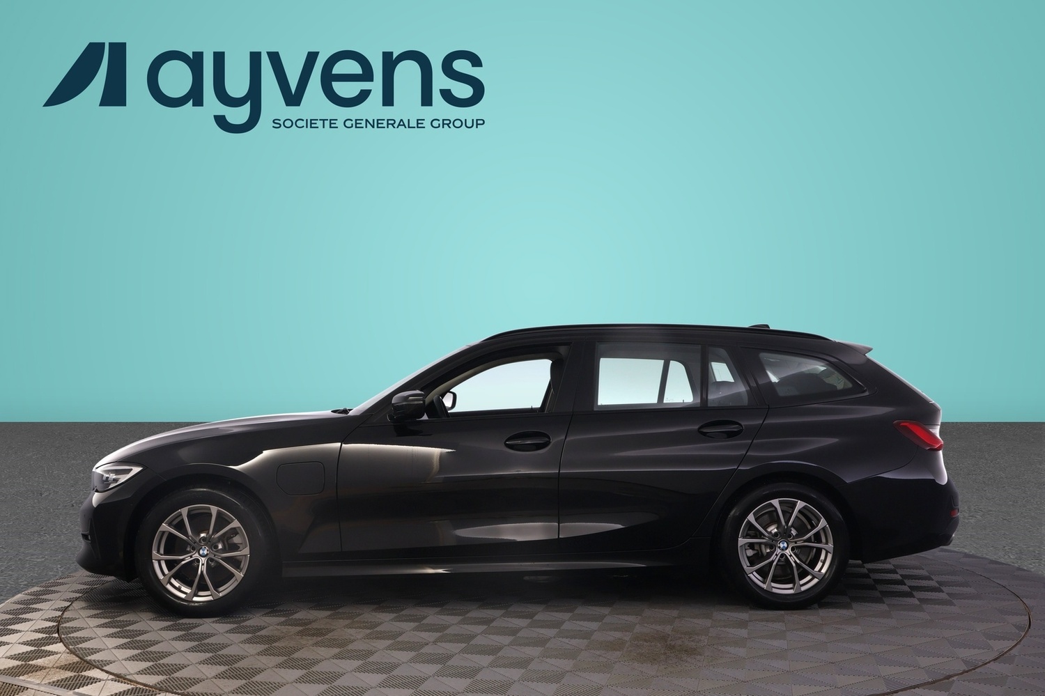 BMW 320 vaihtoauto