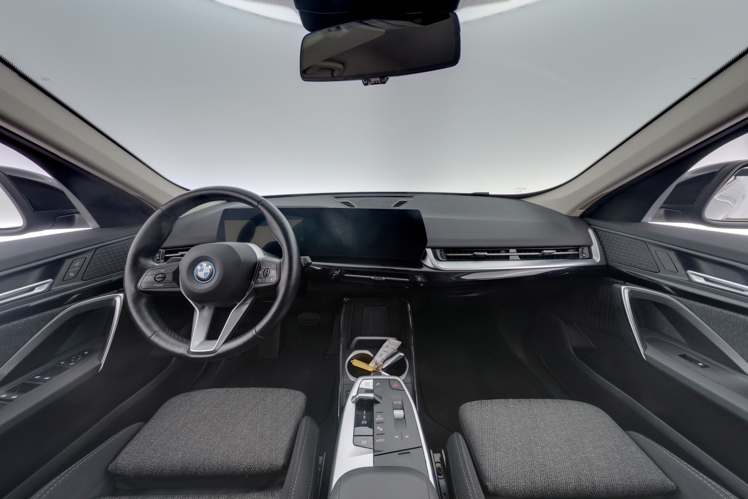 BMW iX1 vaihtoauto
