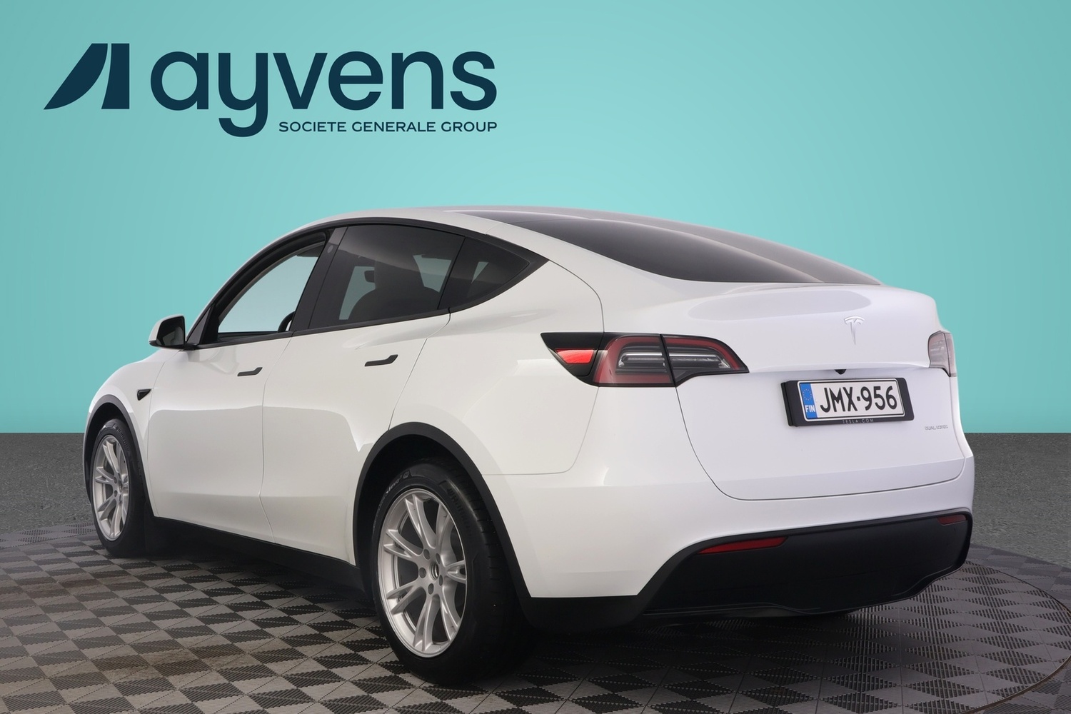 Tesla Model Y vaihtoauto