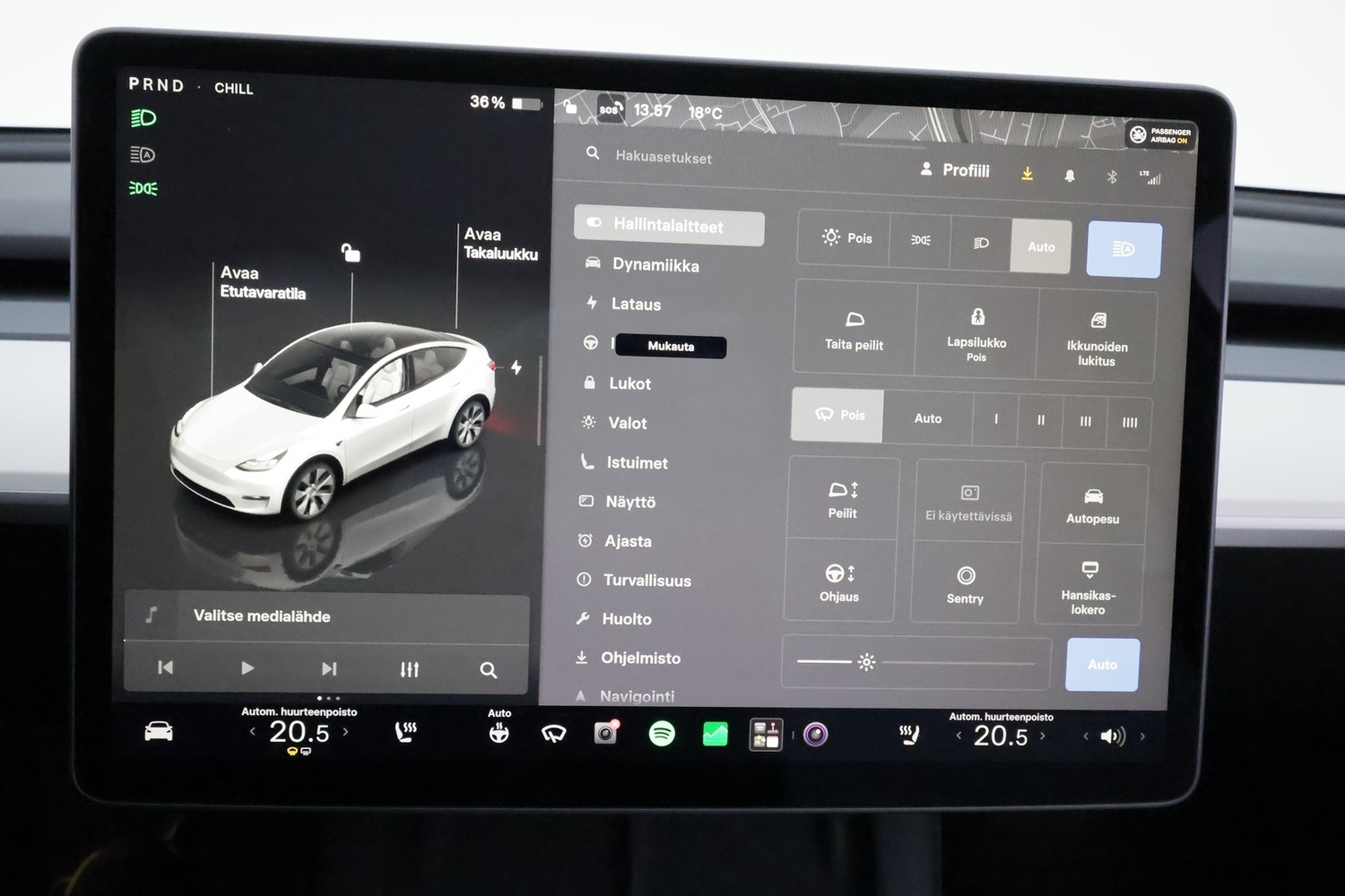 Tesla Model Y vaihtoauto