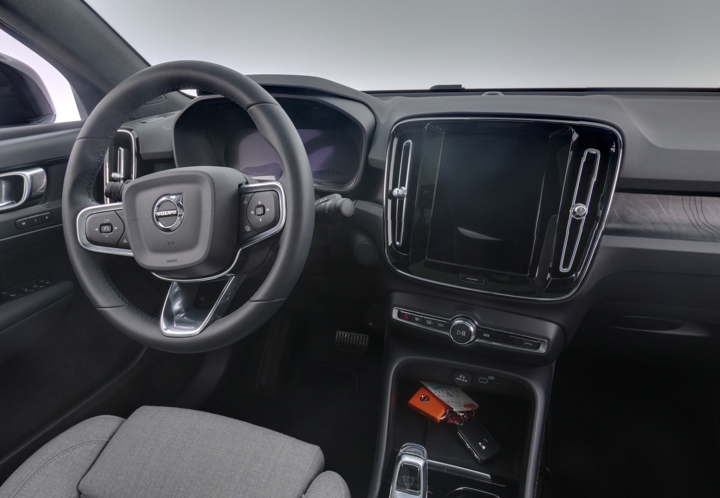 Volvo C40 vaihtoauto