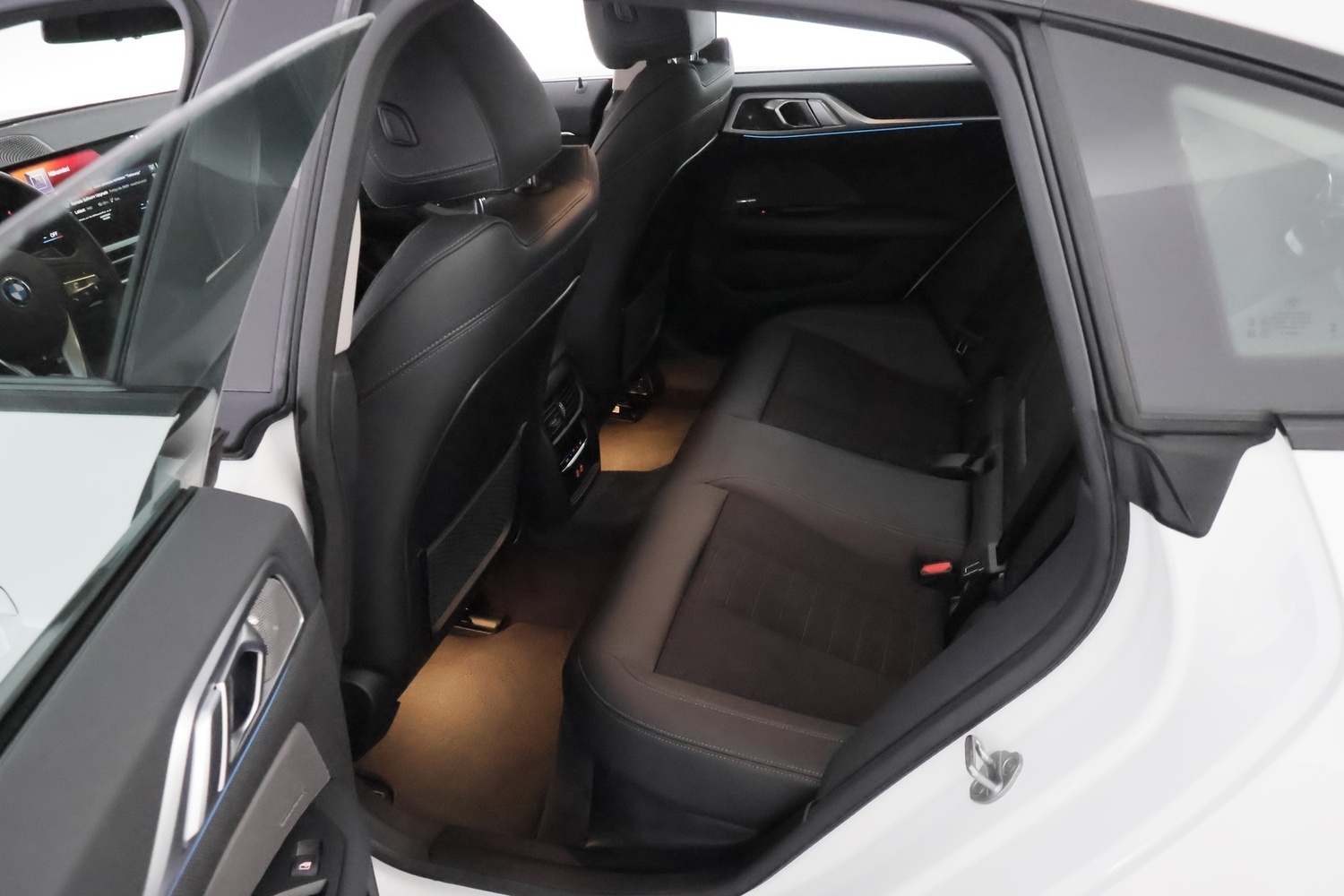 BMW i4 vaihtoauto
