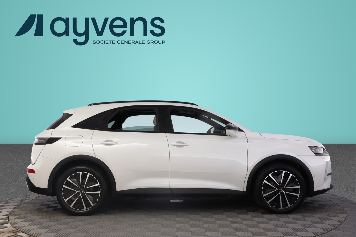 DS 7 vaihtoauto
