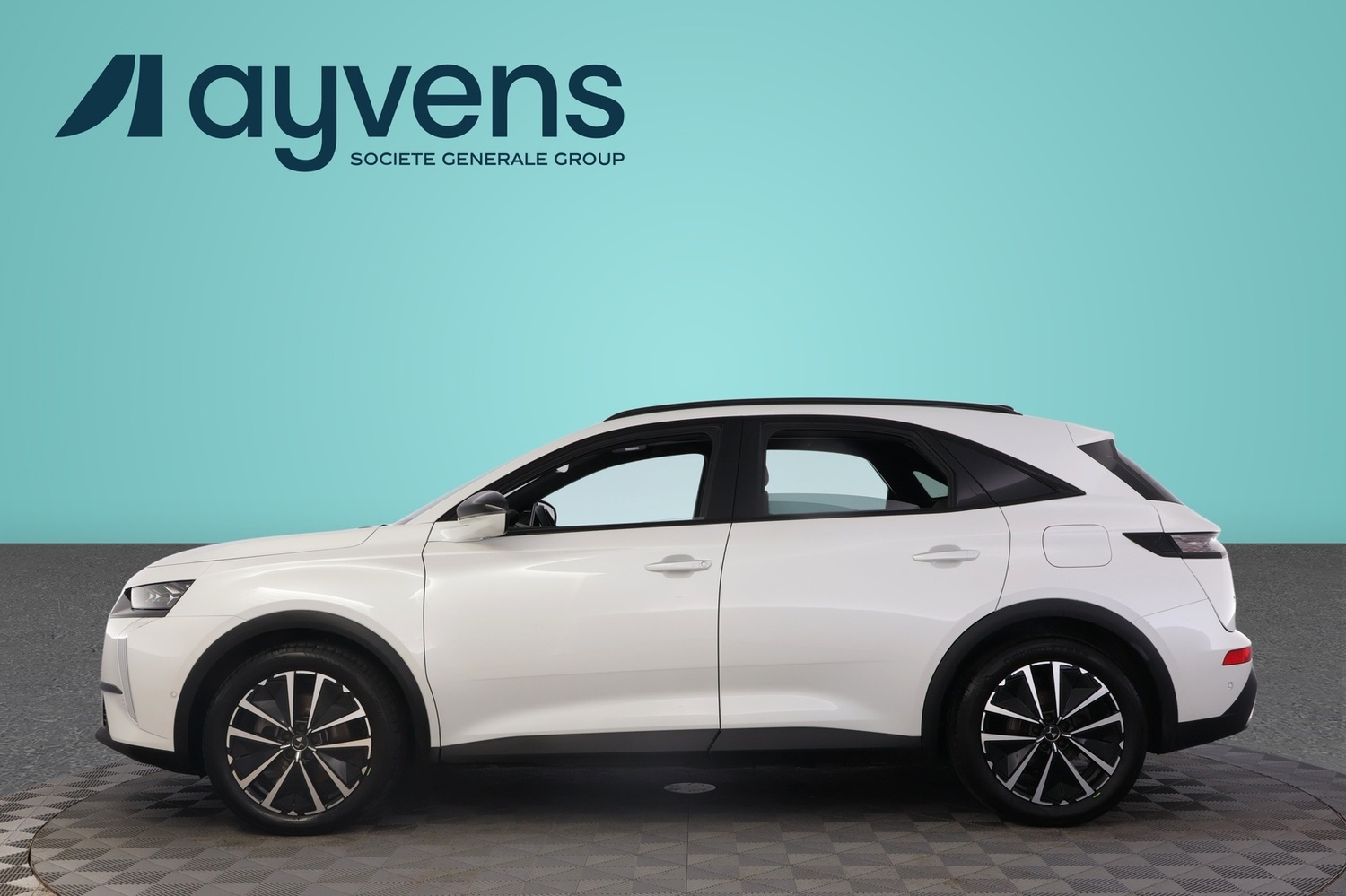 DS 7 vaihtoauto