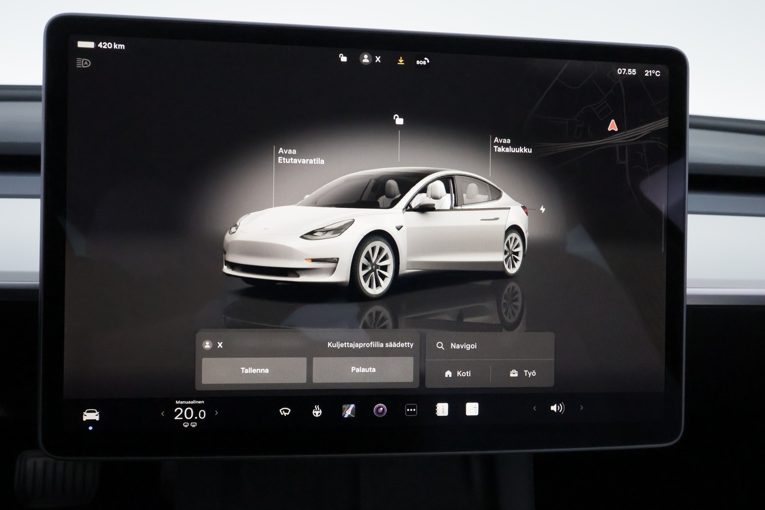 Tesla Model 3 vaihtoauto
