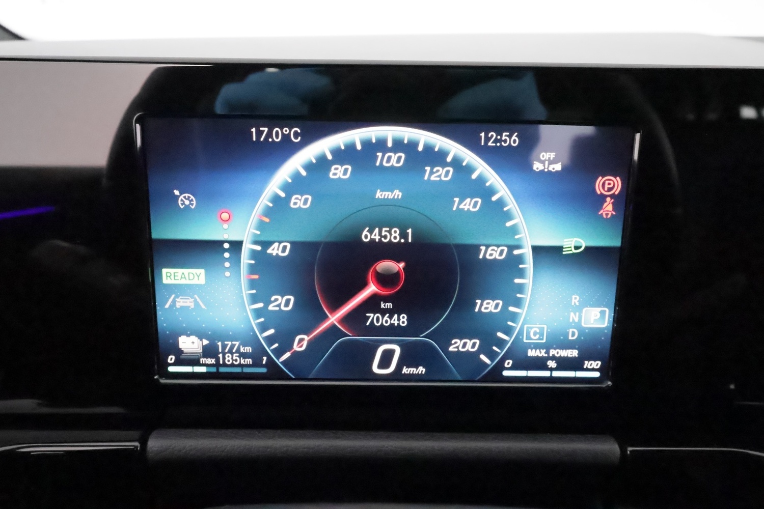 Mercedes-Benz EQA vaihtoauto