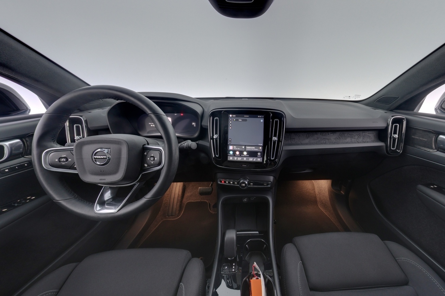 Volvo C40 vaihtoauto