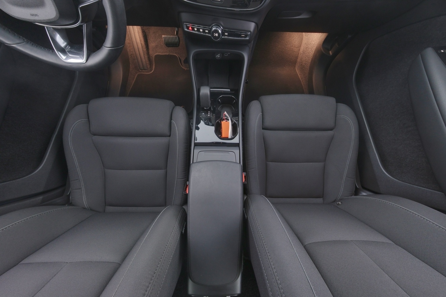 Volvo C40 vaihtoauto