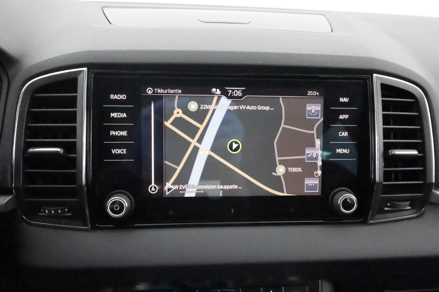 Skoda Karoq vaihtoauto