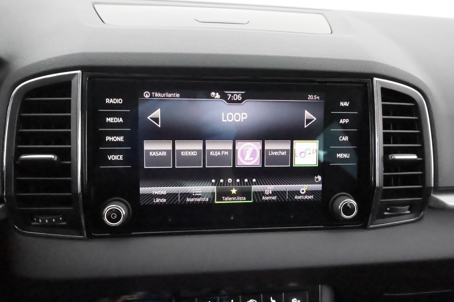 Skoda Karoq vaihtoauto
