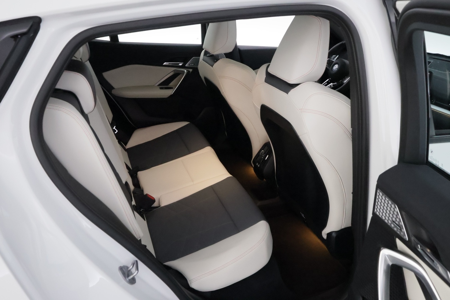 BMW iX2 vaihtoauto