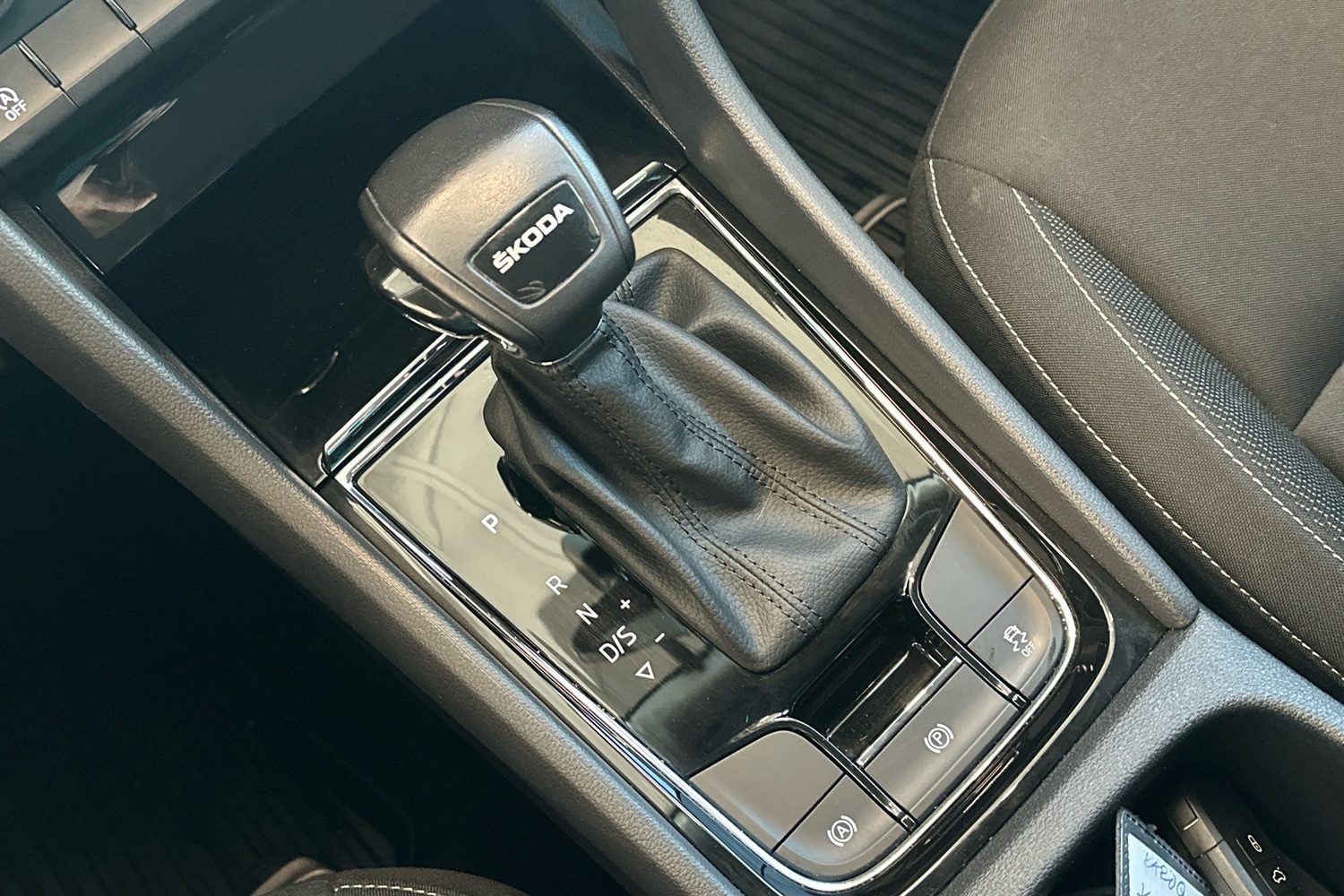 Skoda Karoq vaihtoauto
