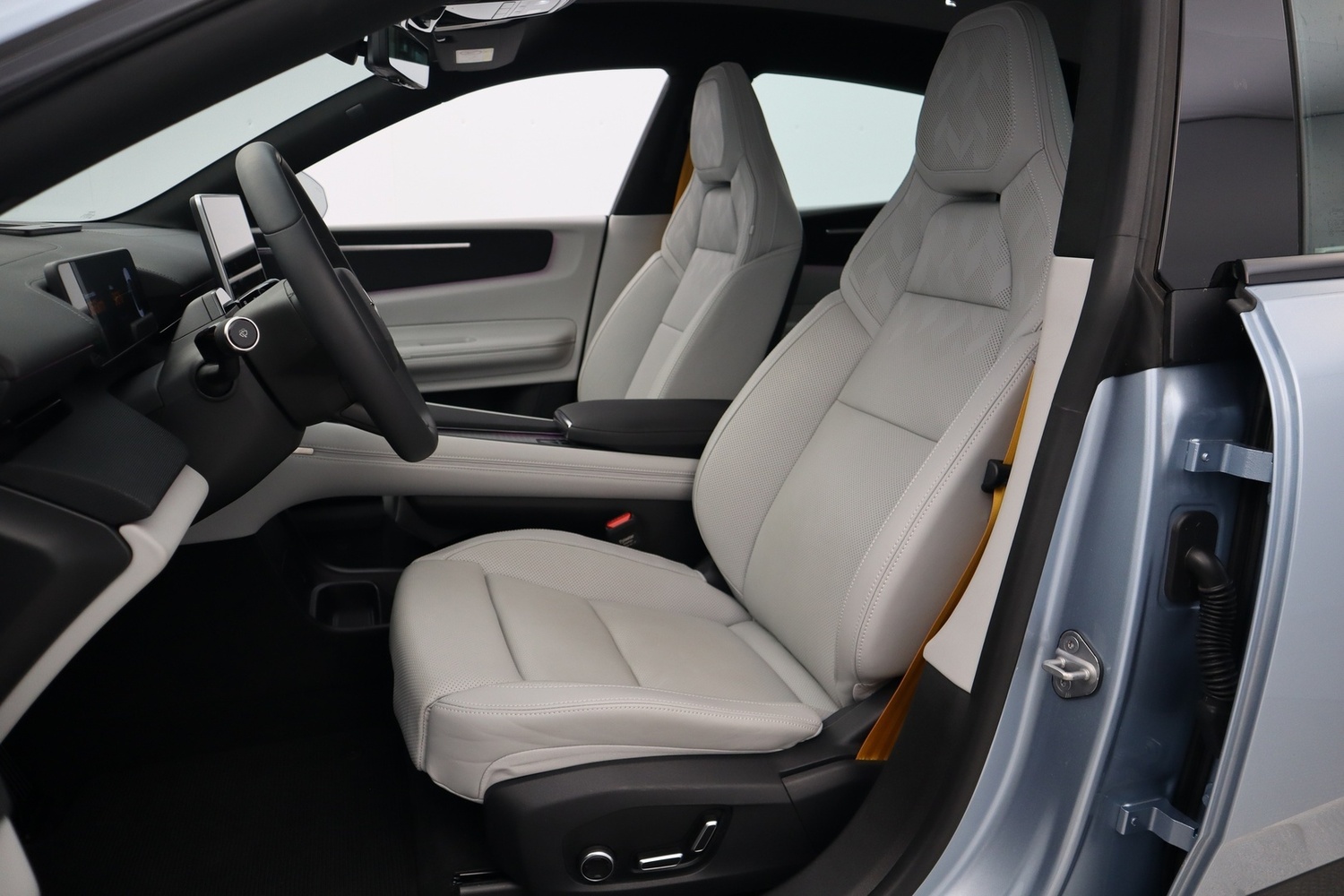 Polestar 4 vaihtoauto