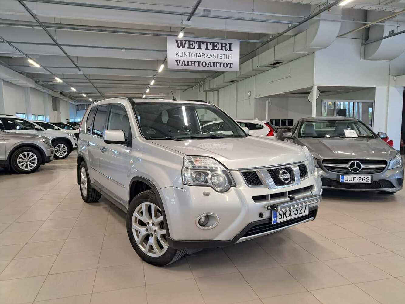 Nissan X-Trail vaihtoauto