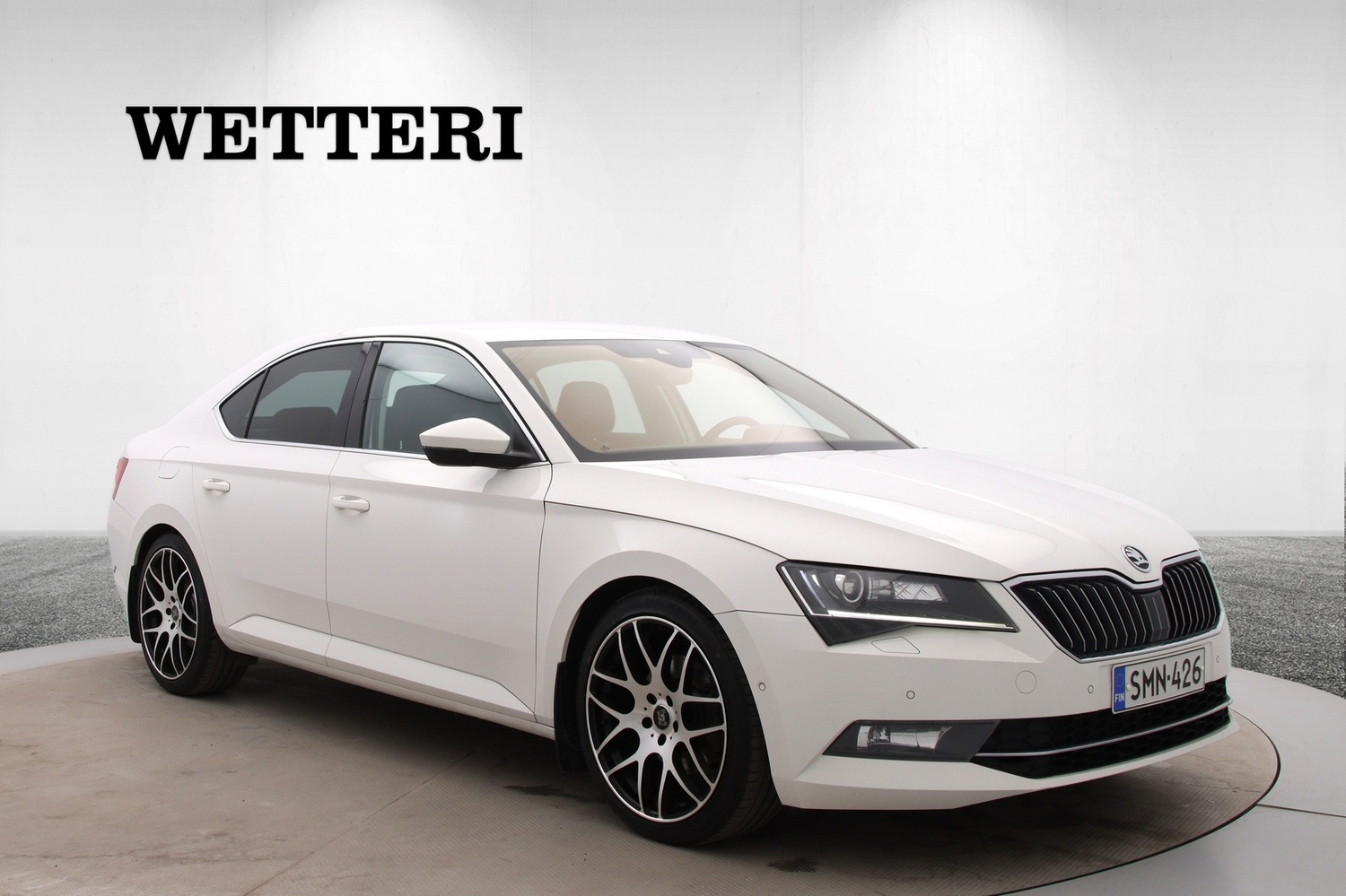 Skoda Superb vaihtoauto