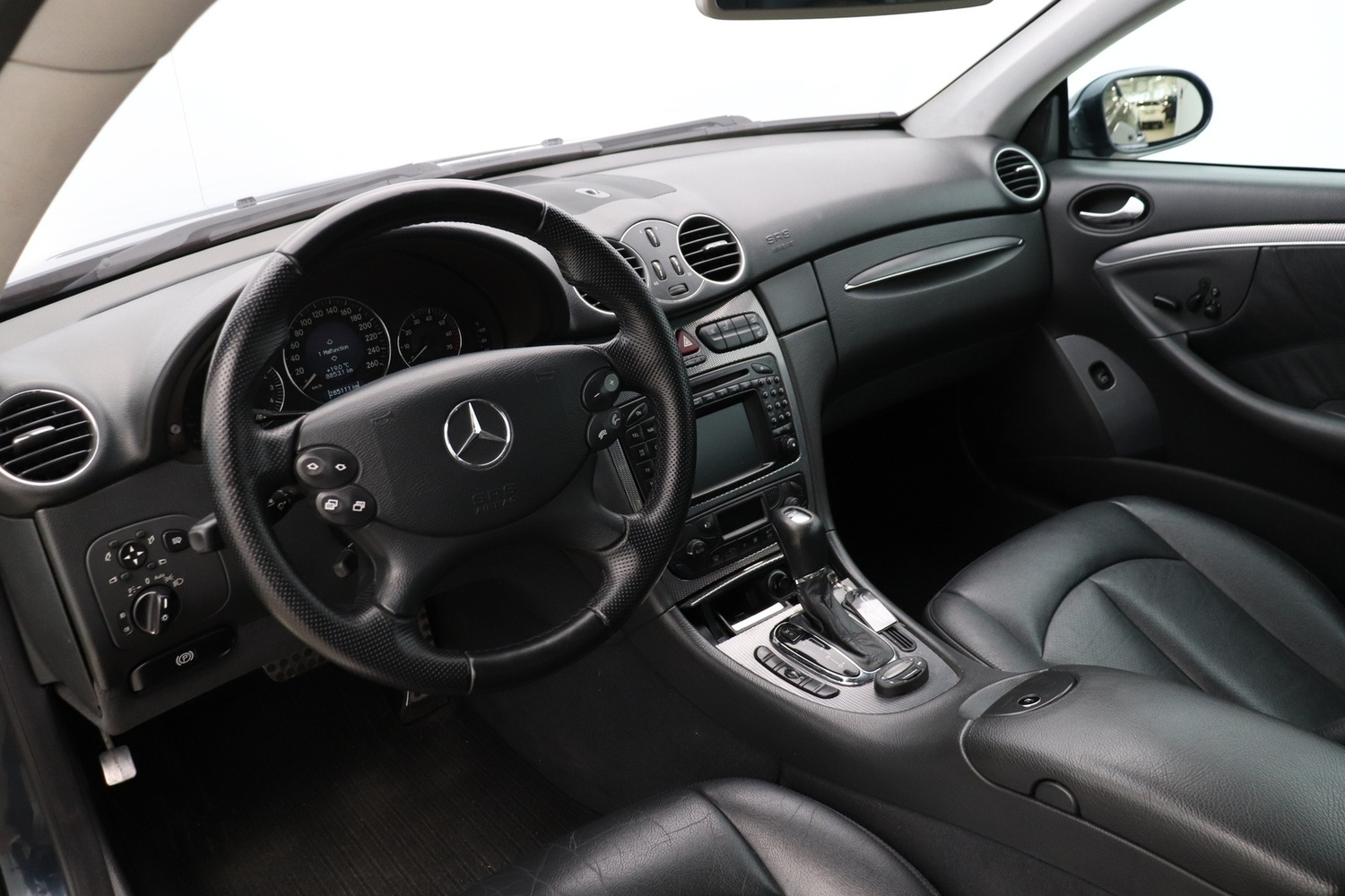 Mercedes-Benz CLK vaihtoauto