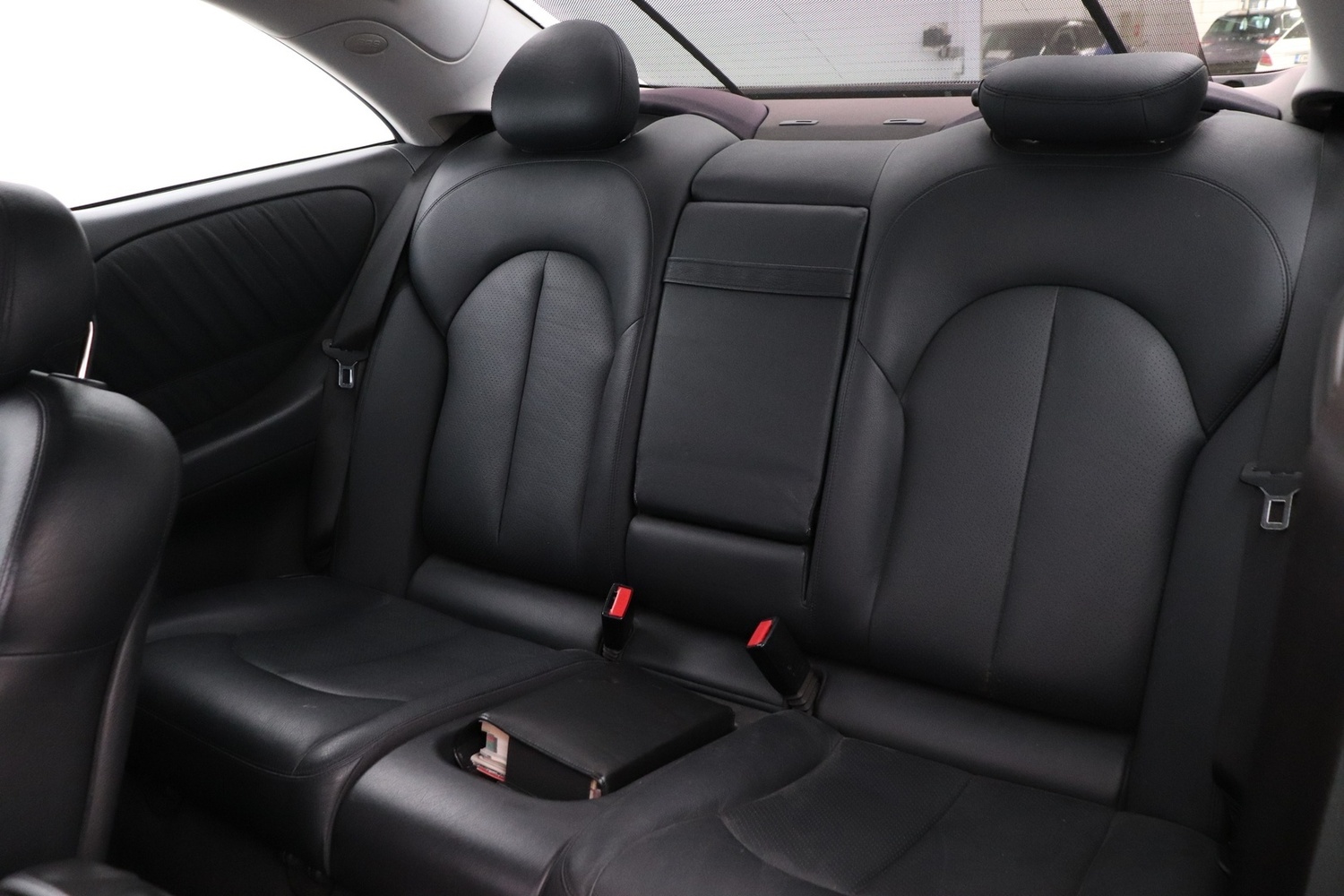Mercedes-Benz CLK vaihtoauto
