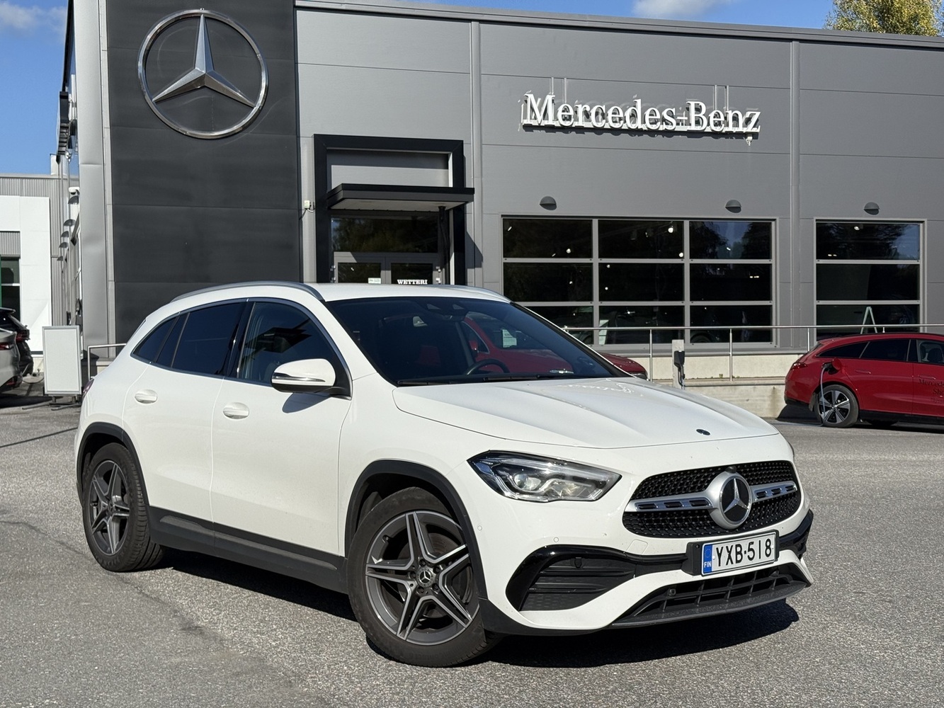 Mercedes-Benz GLA vaihtoauto