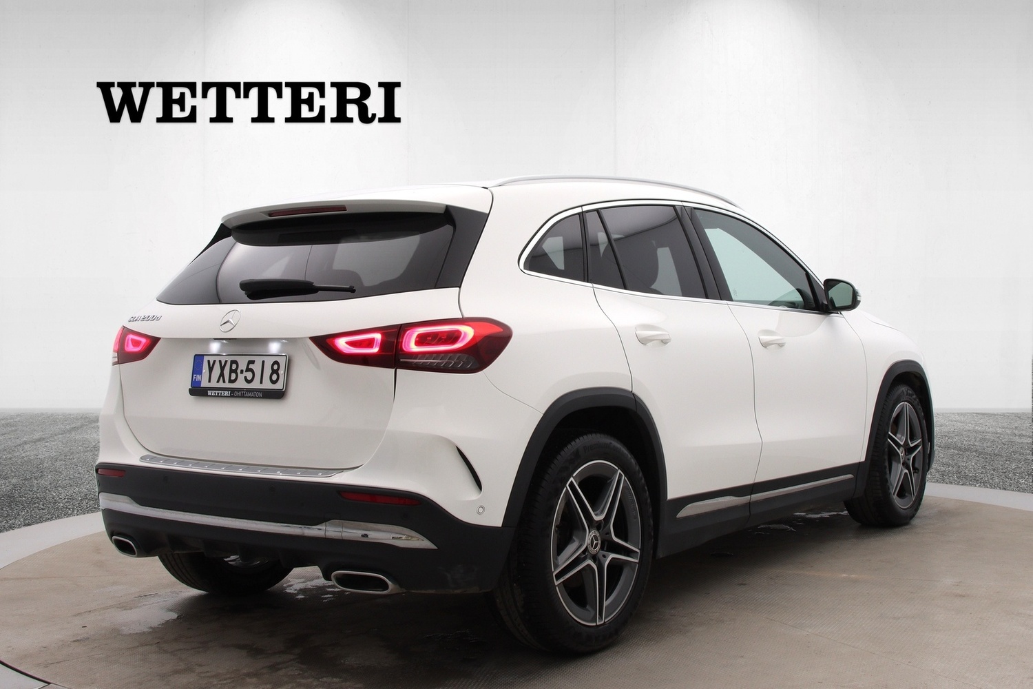 Mercedes-Benz GLA vaihtoauto