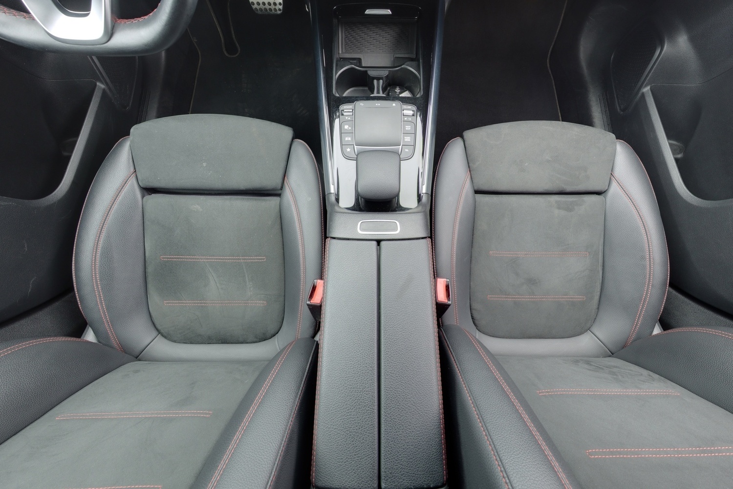 Mercedes-Benz GLA vaihtoauto
