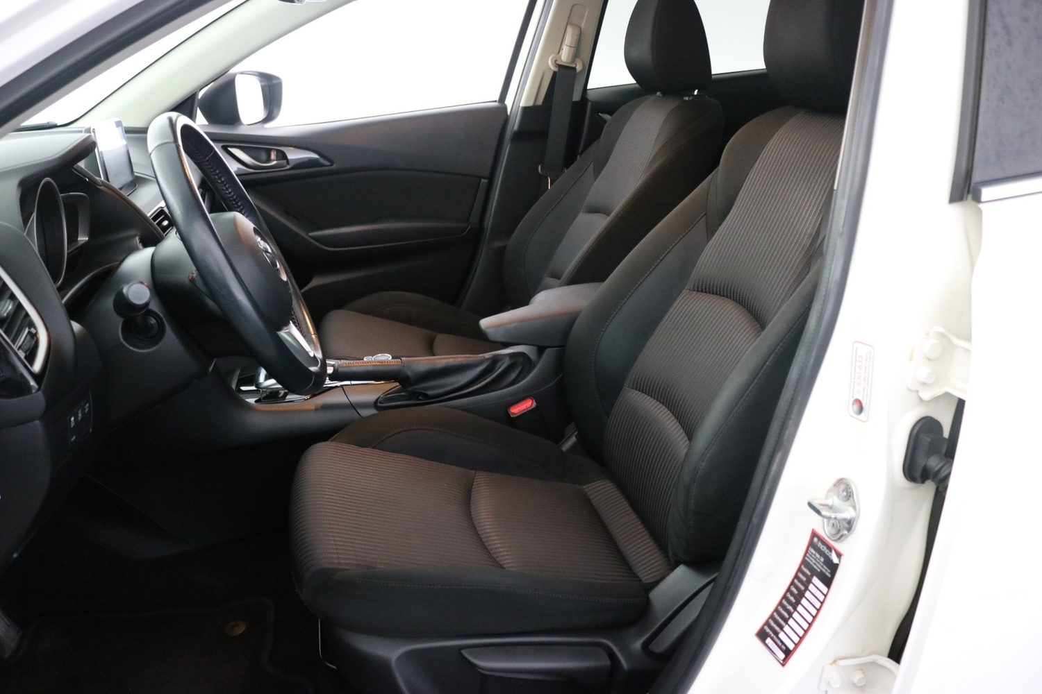 Mazda 3 vaihtoauto