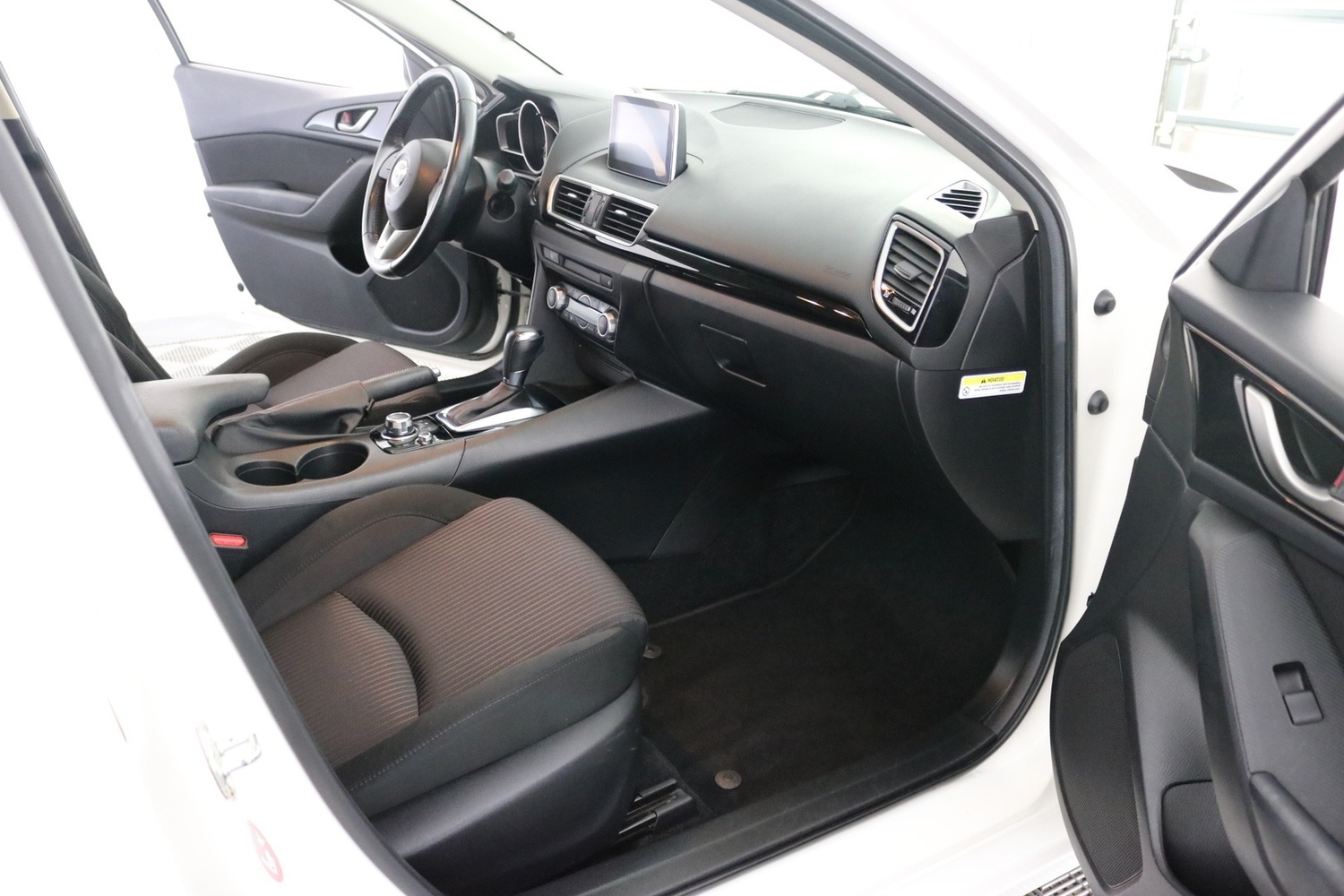 Mazda 3 vaihtoauto