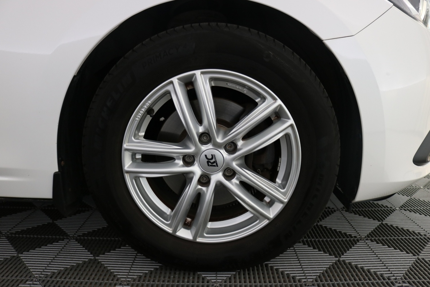 Mazda 3 vaihtoauto