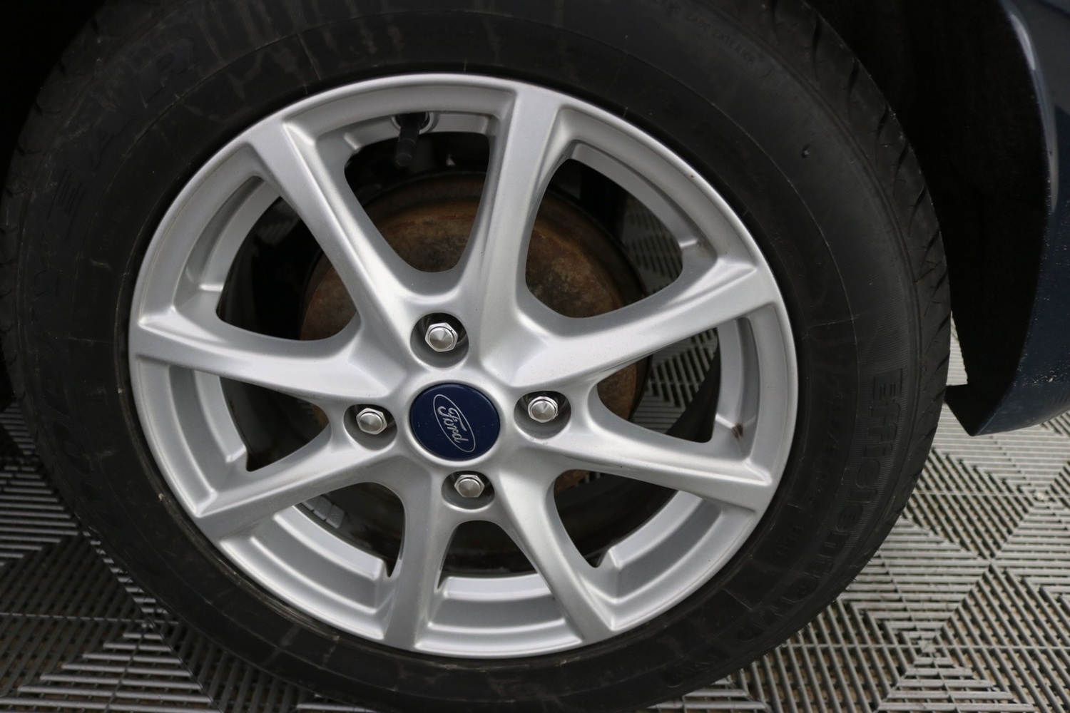 Ford Fiesta vaihtoauto