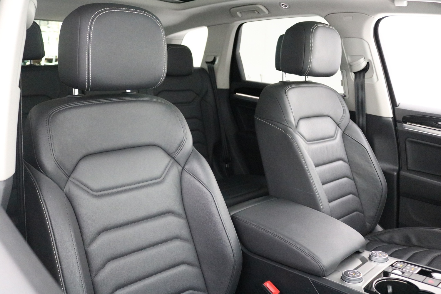 Volkswagen Touareg vaihtoauto
