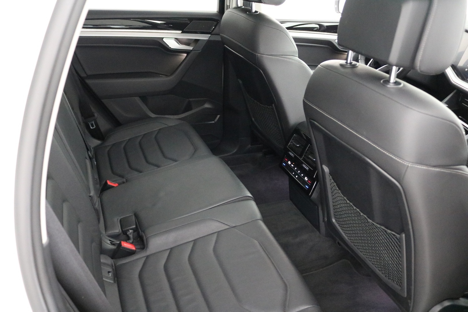 Volkswagen Touareg vaihtoauto