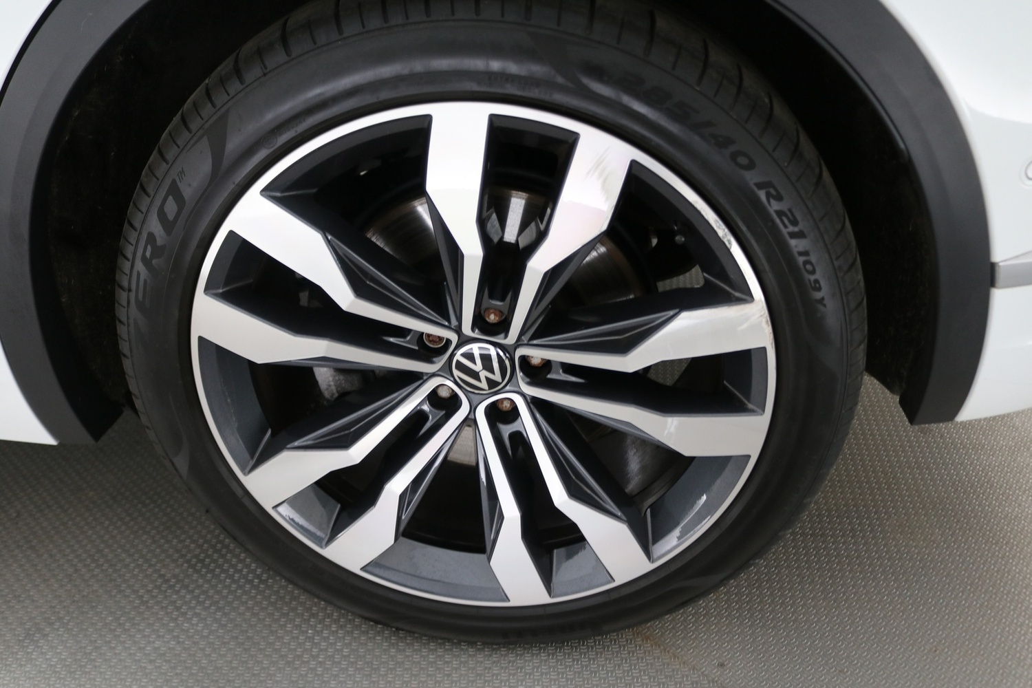 Volkswagen Touareg vaihtoauto