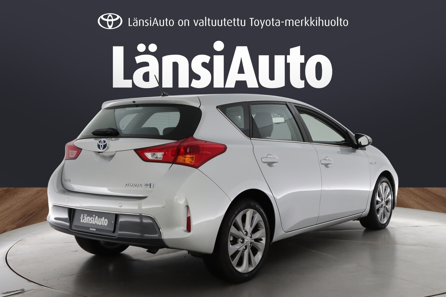 Toyota Auris vaihtoauto