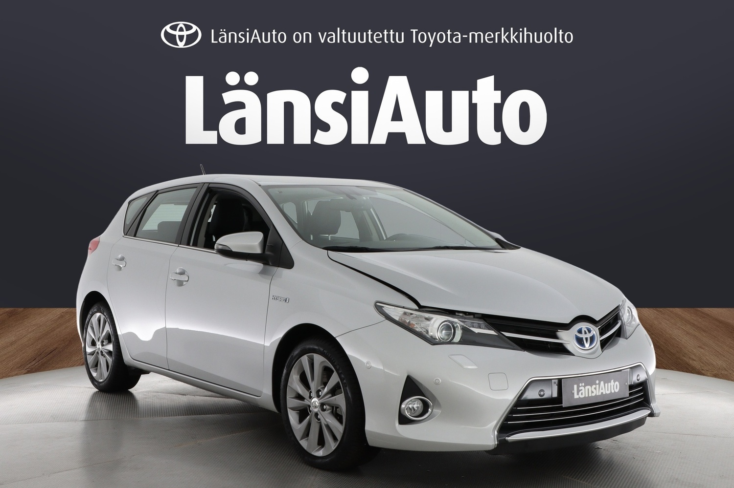 Toyota Auris vaihtoauto
