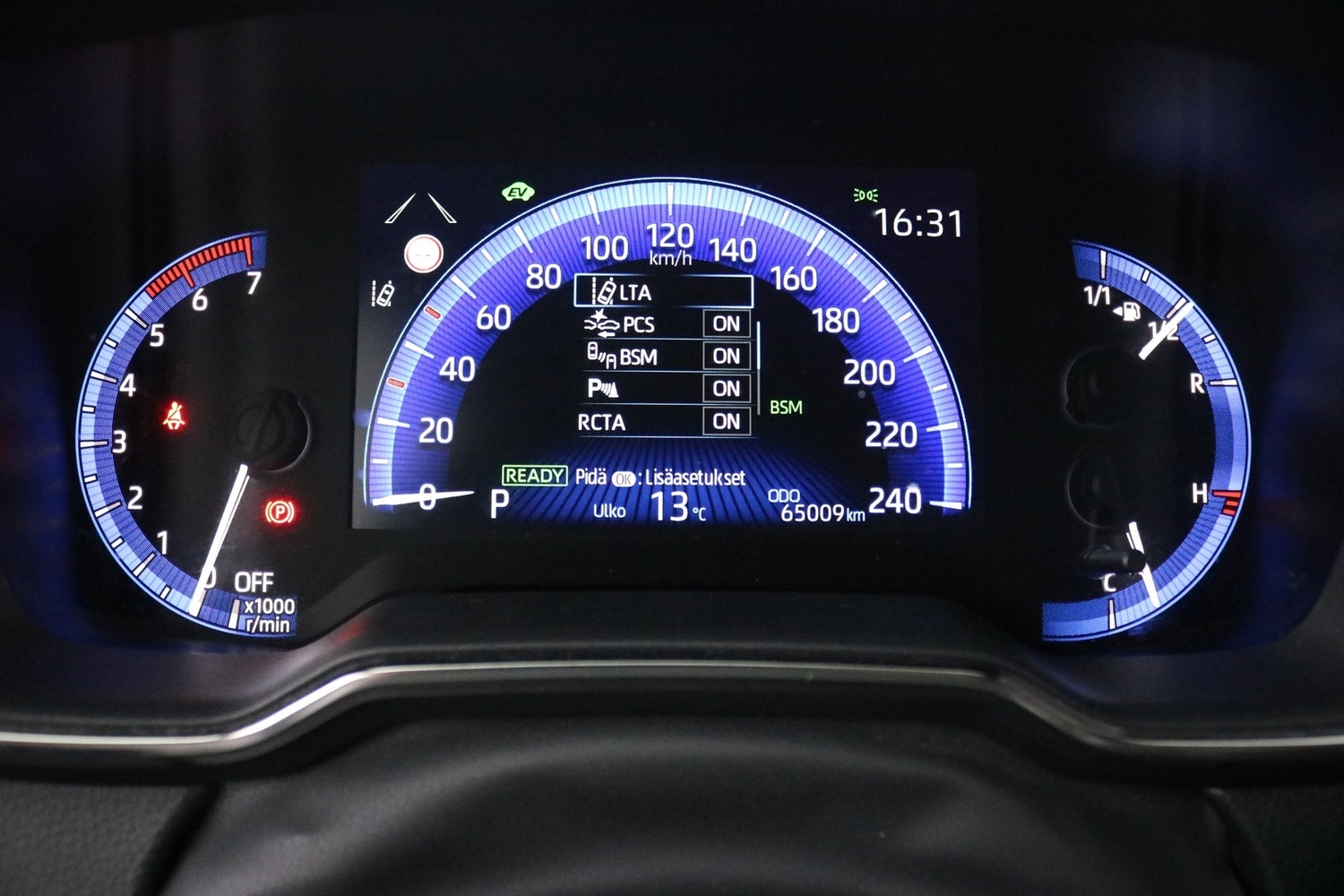 Suzuki Swace vaihtoauto