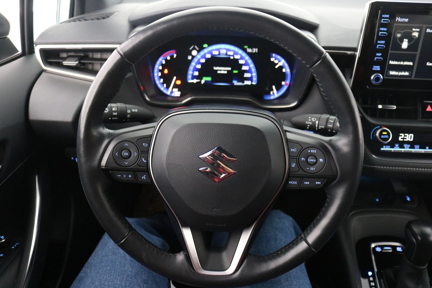 Suzuki Swace vaihtoauto