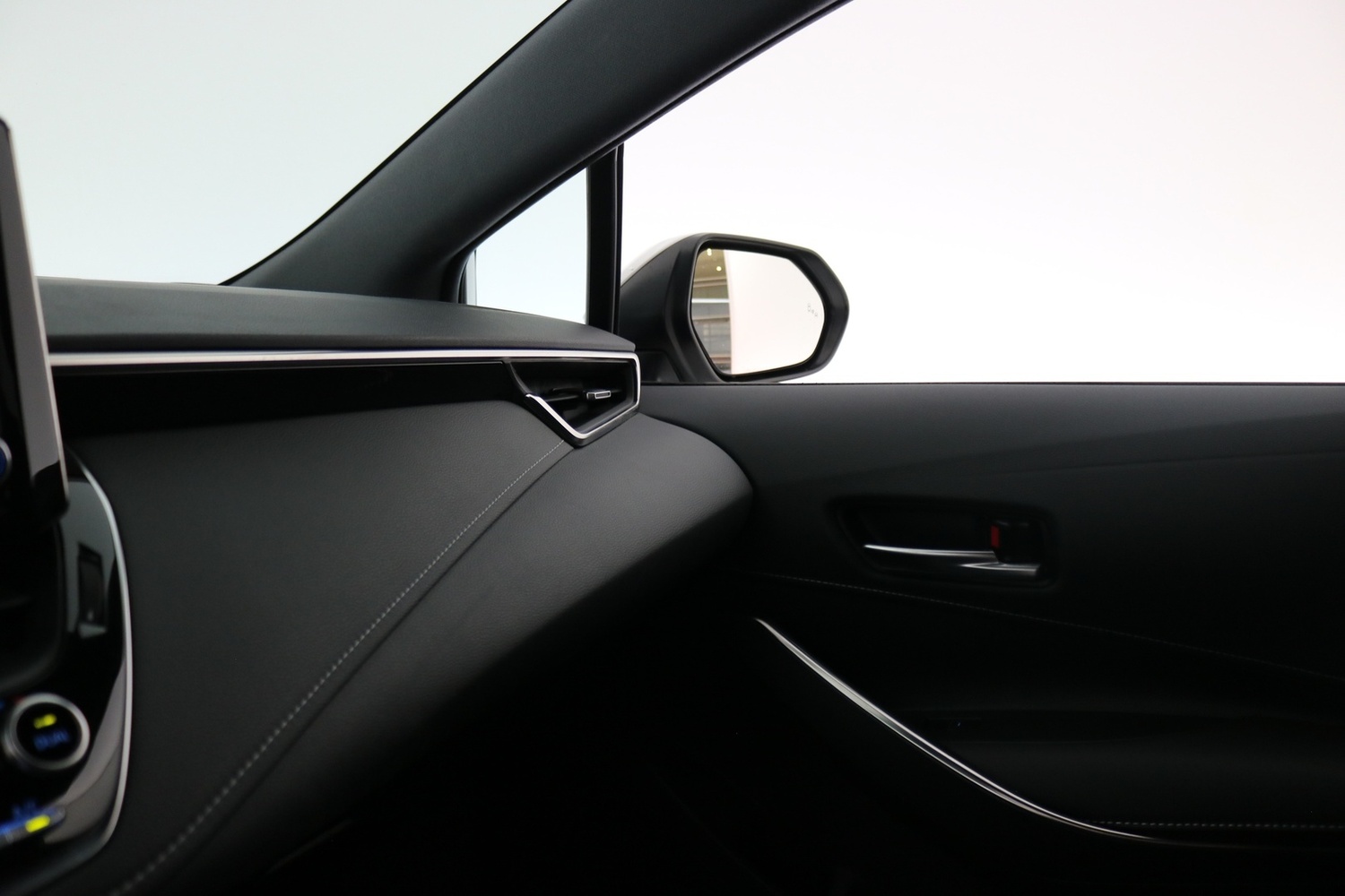 Suzuki Swace vaihtoauto