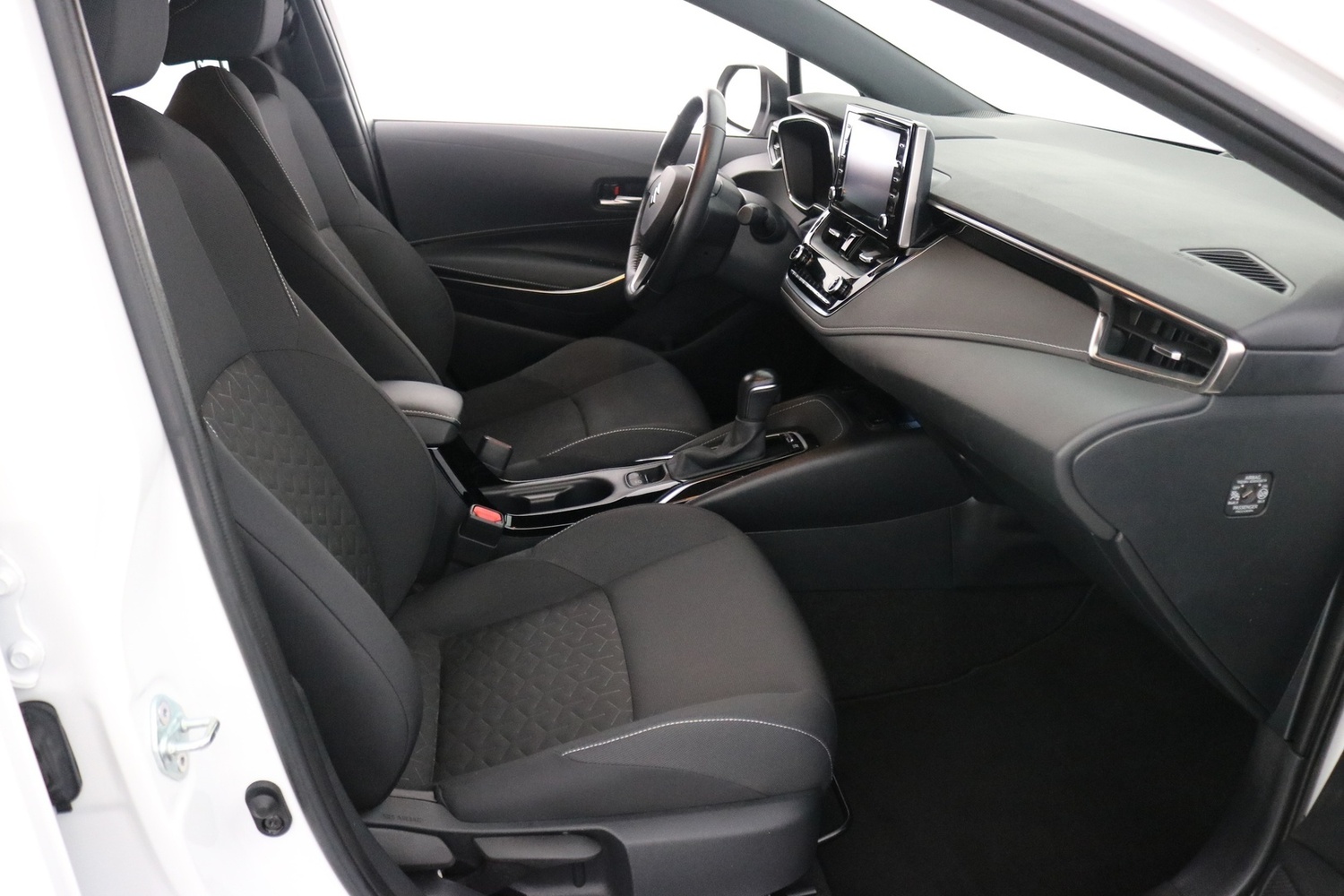Suzuki Swace vaihtoauto