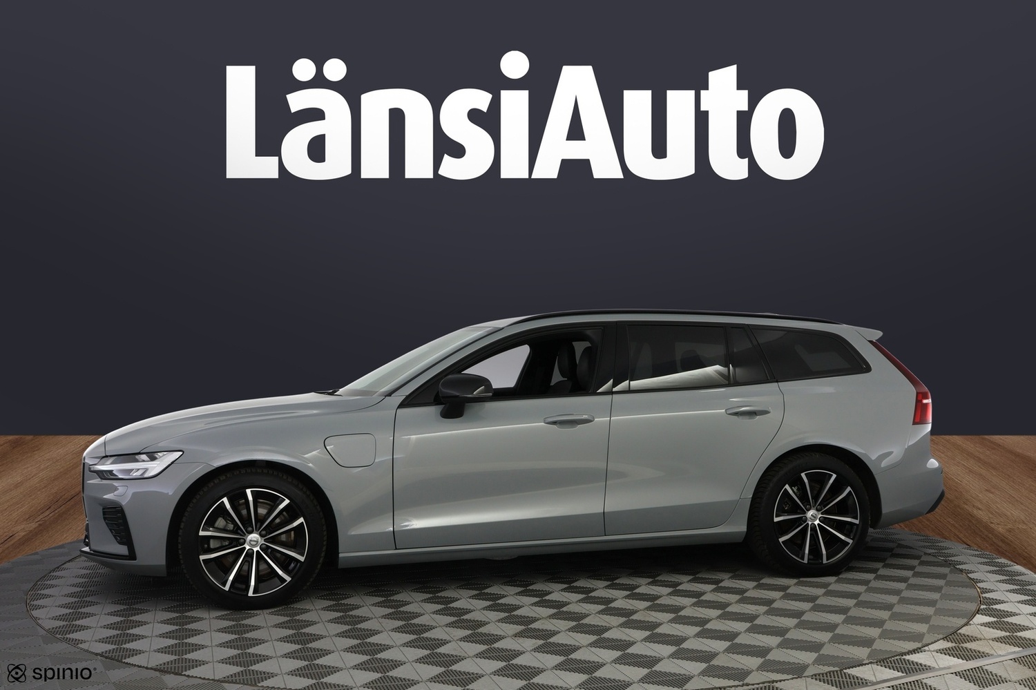 Volvo V60 vaihtoauto