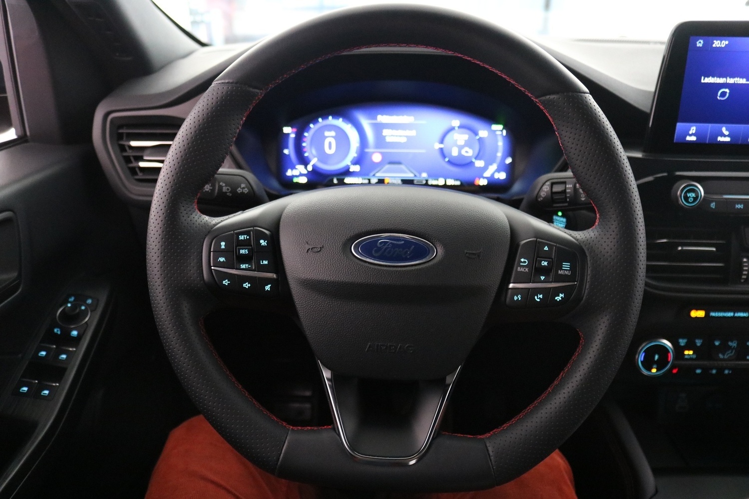 Ford Kuga vaihtoauto