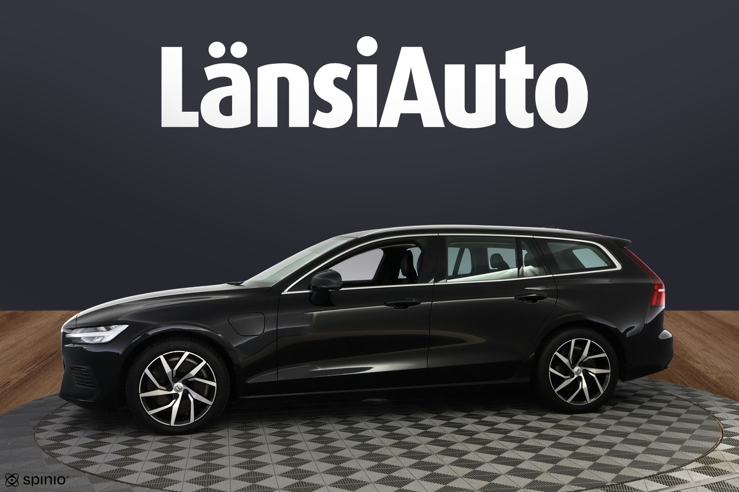 Volvo V60 vaihtoauto