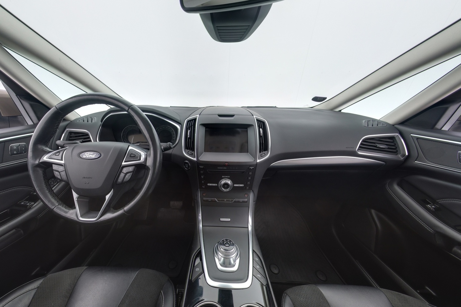 Ford S-MAX vaihtoauto